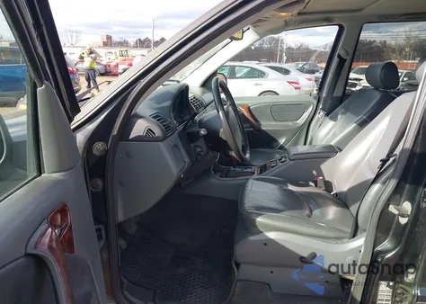 1999 Mercedes-Benz Ml 430 z USA, uszkodzony, nr VIN 4JGAB72E7XA128719